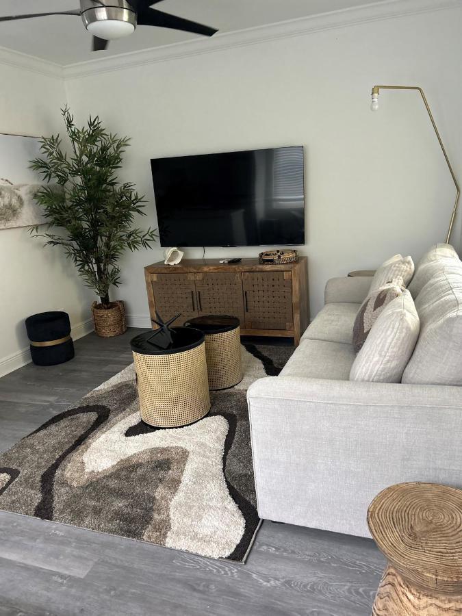 Royal Colonial Apartment Boca Raton Luaran gambar