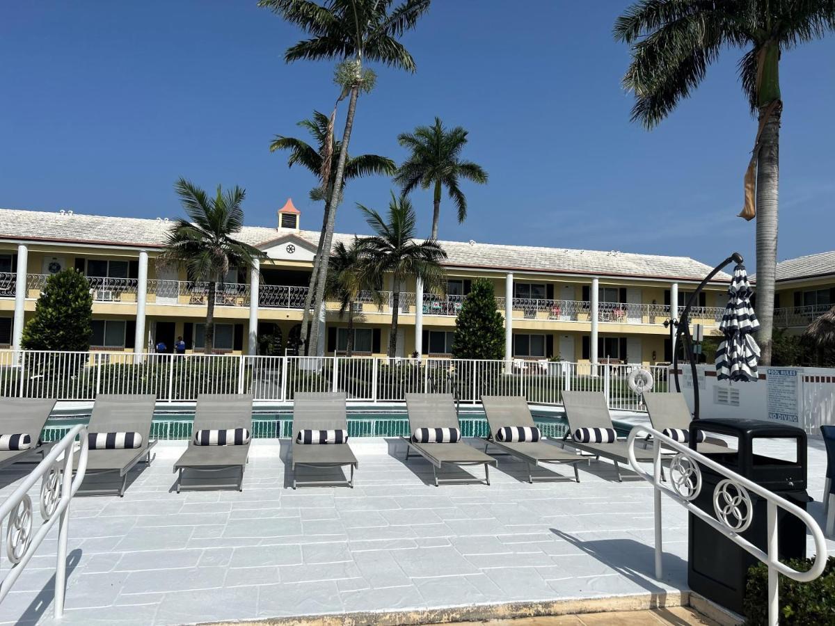 Royal Colonial Apartment Boca Raton Luaran gambar