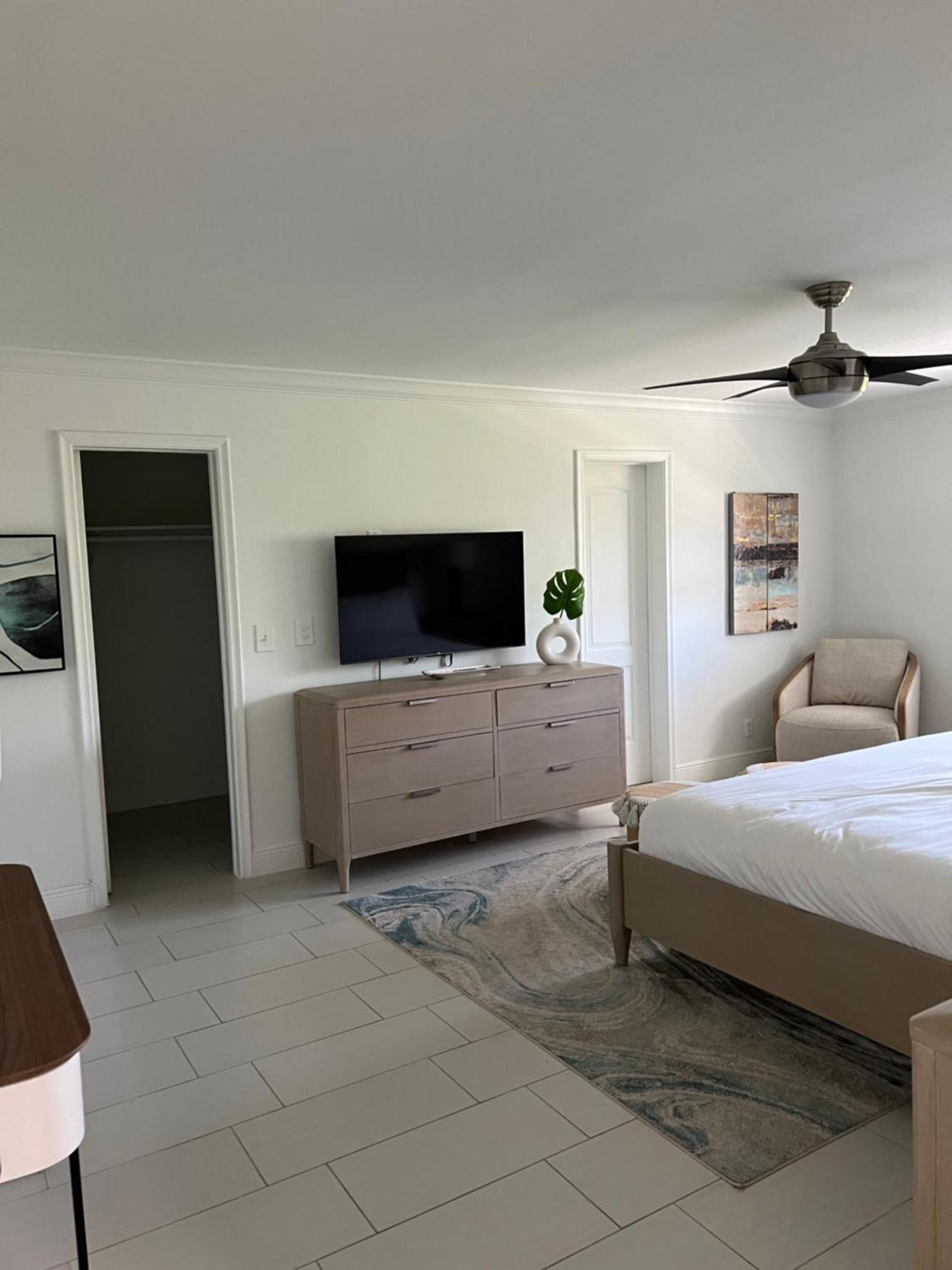 Royal Colonial Apartment Boca Raton Luaran gambar