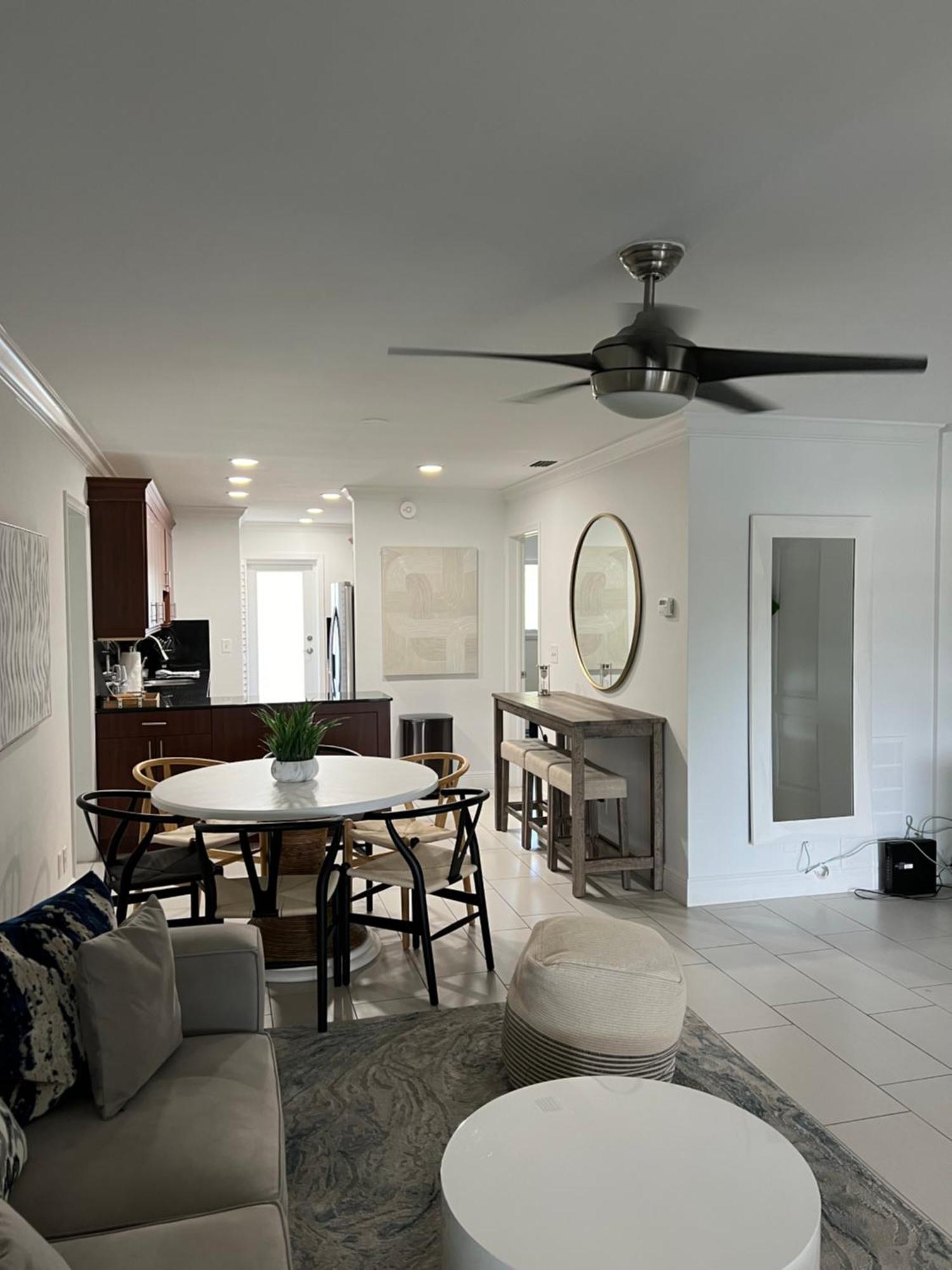 Royal Colonial Apartment Boca Raton Luaran gambar