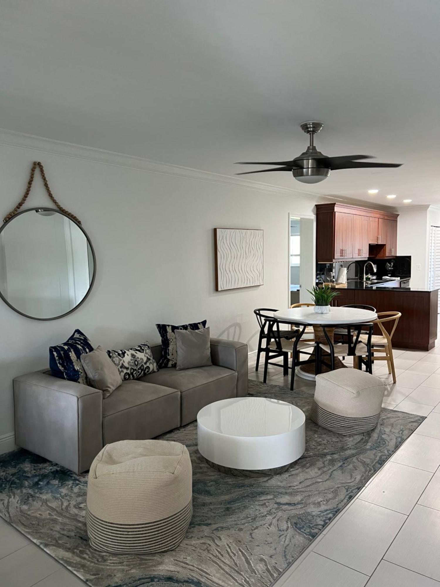 Royal Colonial Apartment Boca Raton Luaran gambar